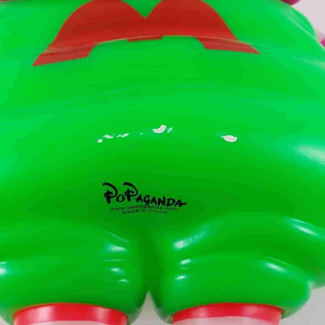 IAMRETRO MC SuperSized Black Light Magic Purple/Green By SFBI Popaganda Ron English 5 IAMRETRO MC SuperSized Black Light Magic Purple/Green By SFBI Popaganda Ron English