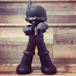 Astro Boy Los Angeles Edition Black Variant By ToyQube Medium Figures