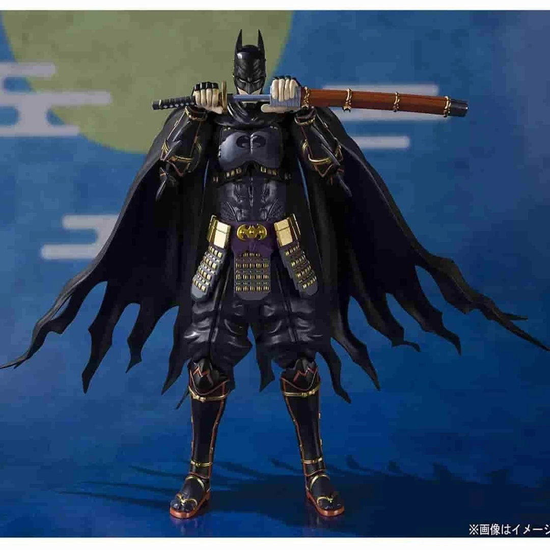 Ninja Batman 6-inch Action Figure By S.H. Figuarts - BANDAI 2 Ninja Batman 6-inch Action Figure By S.H. Figuarts - BANDAI