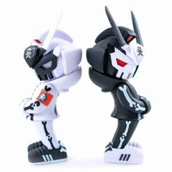 BUNDLE Complex Chicago EDITION TEQ 63 OG BLACK & GHOST WHITE - 6 Inch Medium Figure Martian Toys X Quiccs