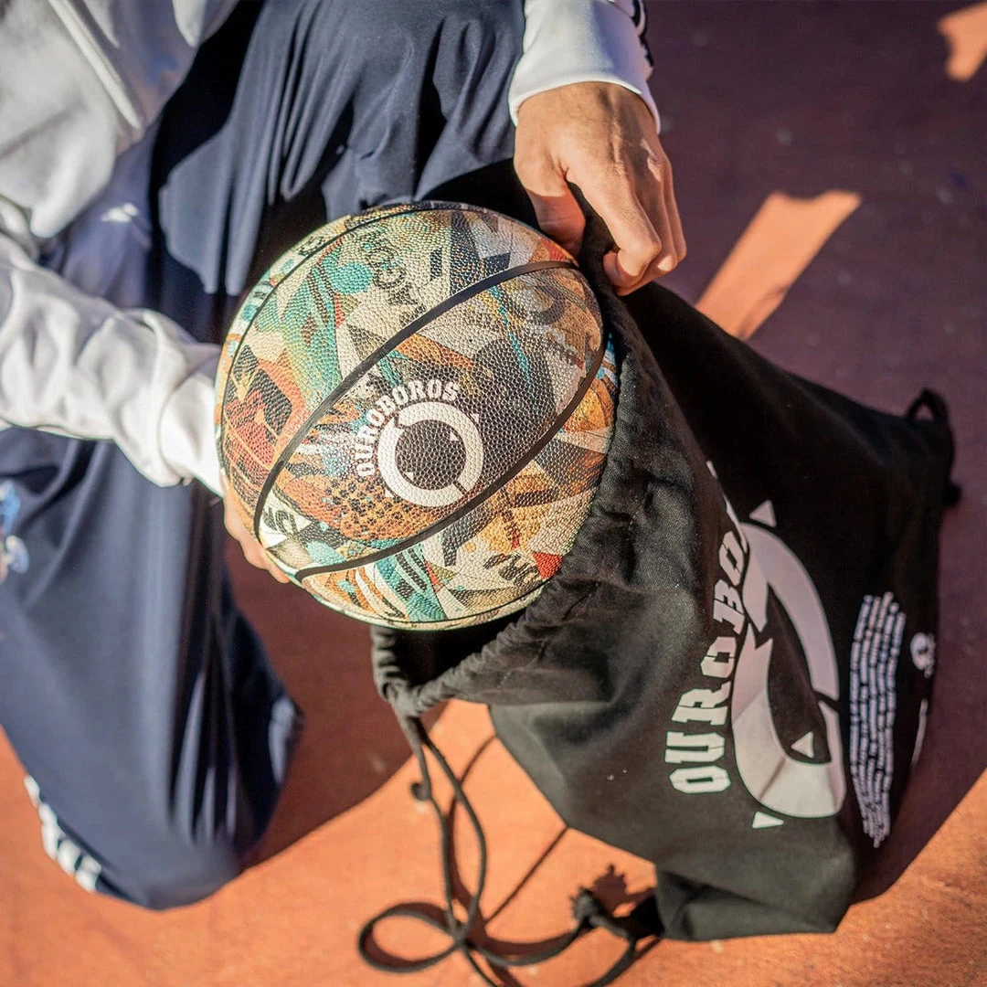 IamRetro.com DR76 Figure + Ouroboros Basketball Bundle By Dragon76 X Martian Toys Sket_One 8 IamRetro.com DR76 Figure + Ouroboros Basketball Bundle By Dragon76 X Martian Toys Sket_One