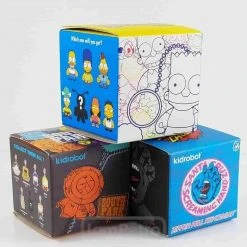 IAMRETRO The Simpsons South Park + Simpsons + Santa Cruz Keychain Bundle