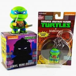 Leonardo Mini + Keychain Bundle Pack - TMNT Ninja Turtles Shell Shock Kidrobot