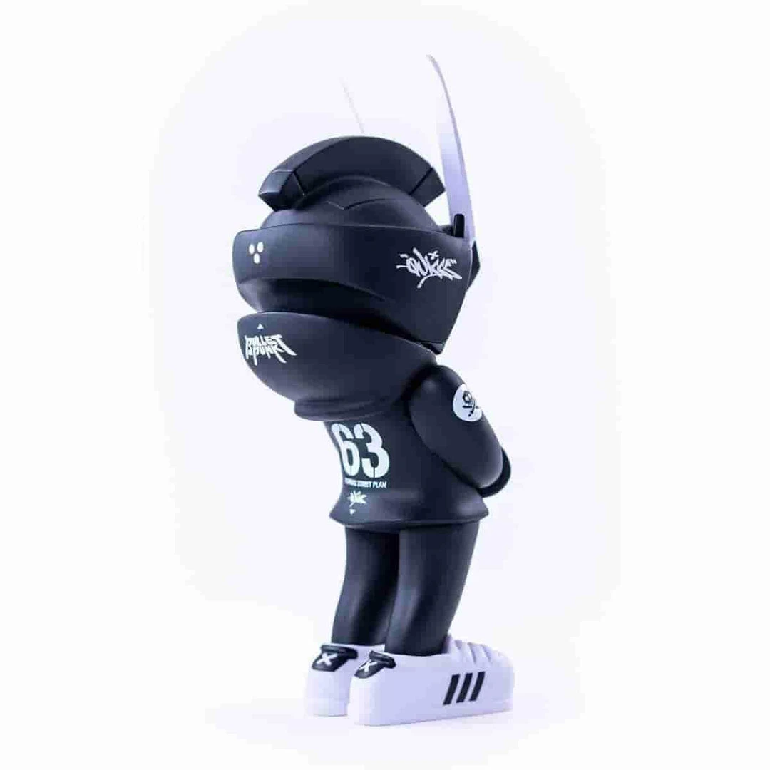 MEGA TEQ 63 Black - 12.5 Inch Medium Art Figure By Martian Toys X Quiccs 8 MEGA TEQ 63 Black - 12.5 Inch Medium Art Figure By Martian Toys X Quiccs