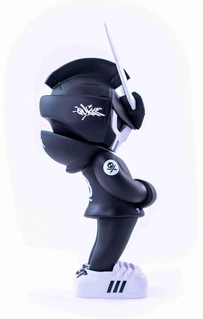 MEGA TEQ 63 Black - 12.5 Inch Medium Art Figure By Martian Toys X Quiccs 9 MEGA TEQ 63 Black - 12.5 Inch Medium Art Figure By Martian Toys X Quiccs