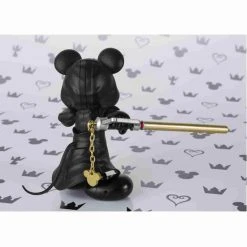 King Mickey Kingdom Hearts II Action Figure By Bandai - Tamashii Nations S.H. Figuarts