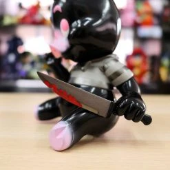 IamRetro.com Piggums Kuro-Buta Sofubi By Black Book Toys X Frank Kozik