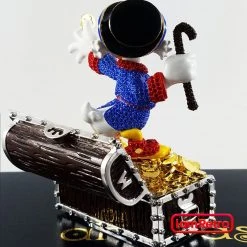 Scrooge McDuck LE Exclusive By Arribas Brothers X Disney With Swarovski® Crystals 31 Scrooge McDuck LE Exclusive By Arribas Brothers X Disney With Swarovski® Crystals