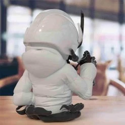 Ravager Ghost White Edition Of 300 Pcs Medium 7.3