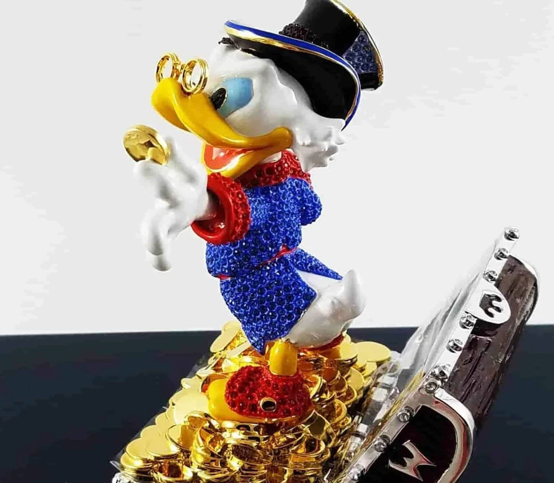 Scrooge McDuck LE Exclusive By Arribas Brothers X Disney With Swarovski® Crystals 3 Scrooge McDuck LE Exclusive By Arribas Brothers X Disney With Swarovski® Crystals