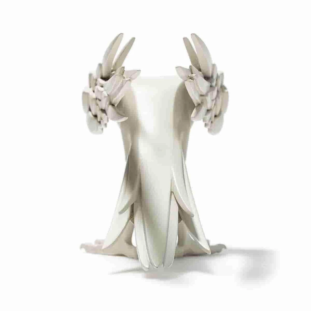 Ravenous 7" White Resin Art Figure By Kidrobot X Colus Limited To 200 Pieces 5 Ravenous 7" White Resin Art Figure By Kidrobot X Colus Limited To 200 Pieces