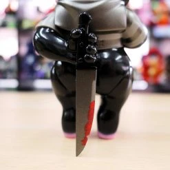 IamRetro.com Piggums Kuro-Buta Sofubi By Black Book Toys X Frank Kozik